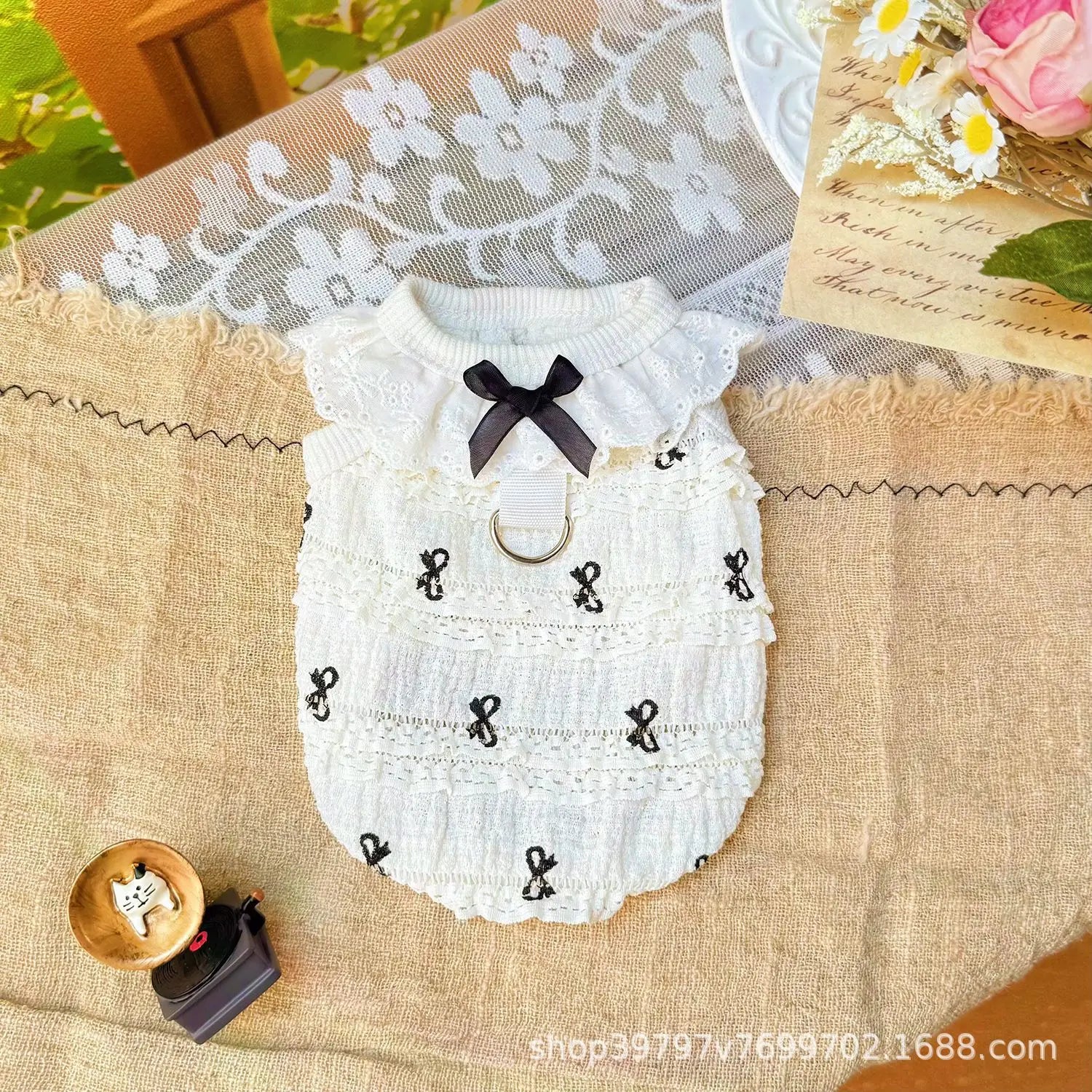 Pet Spring/Summer Breathable Cake Skirt Lace Vest Pet Cat Top Strap Puppy Clothes Dog Clothes for Small Dogs