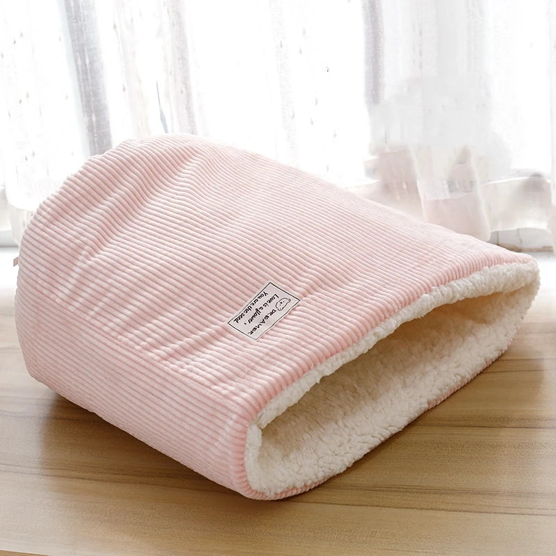Warm Velvet Fabric Bed for Cats Dogs Winter Autumn Comfortable Soft Fleece Bucket Type Blue Sleeping Bag for Kittens Pet House