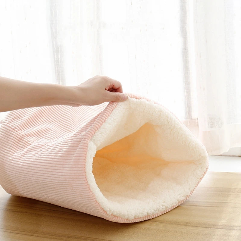 Warm Velvet Fabric Bed for Cats Dogs Winter Autumn Comfortable Soft Fleece Bucket Type Blue Sleeping Bag for Kittens Pet House